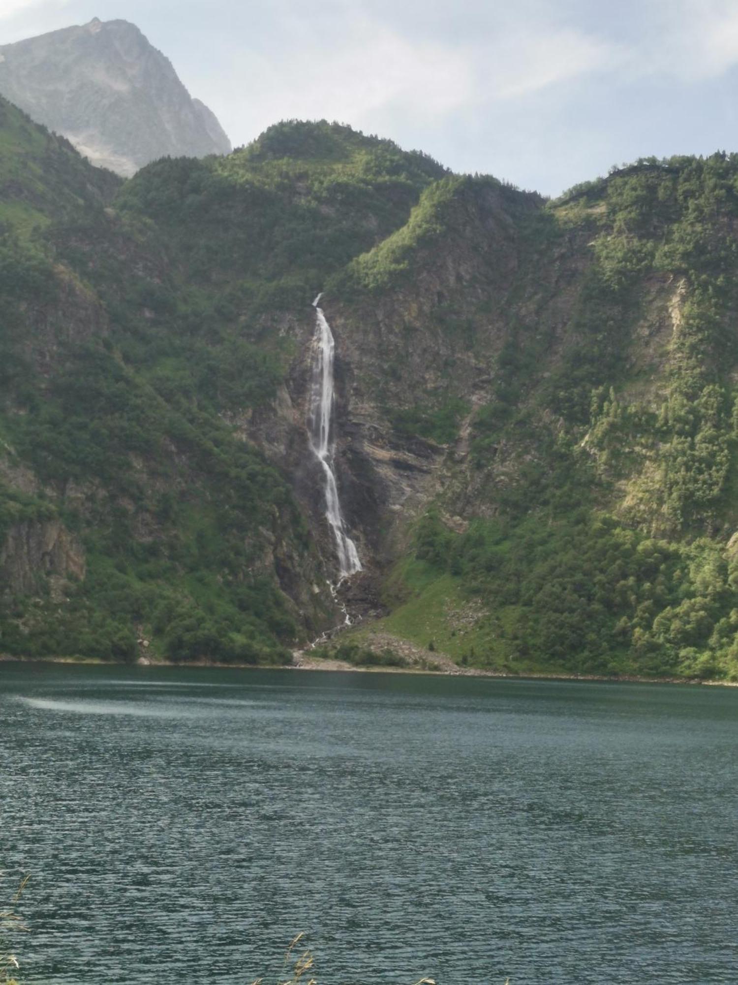 Maison 13 Pers A 10Mn De Luchon Cazaux-Layrisse المظهر الخارجي الصورة